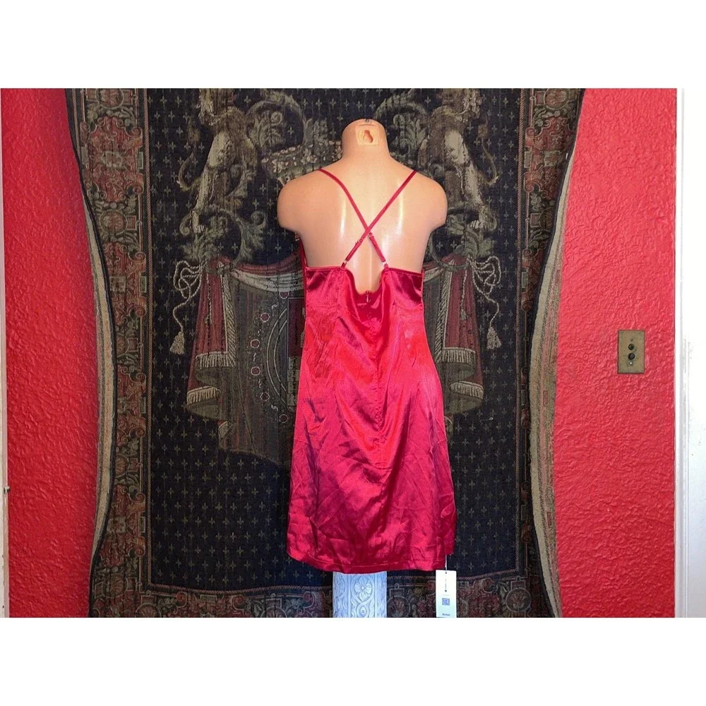 NEW•ROMWE silky slinky red Slip dress Lg - Picture 7 of 11